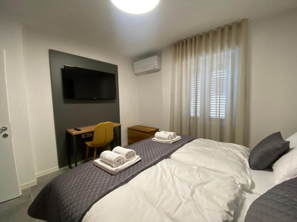 Apartments Porta Maggiore Koper Eksteriør billede